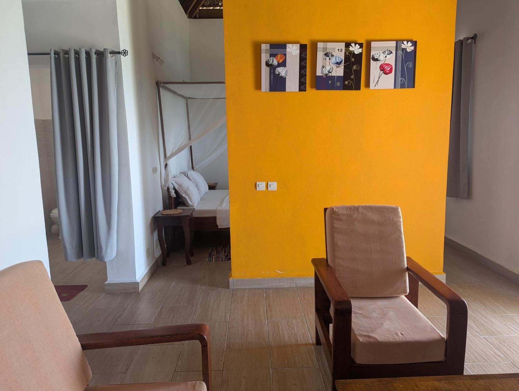 Les Paillottes De Babaomby Hotel Antsiranana Exterior photo